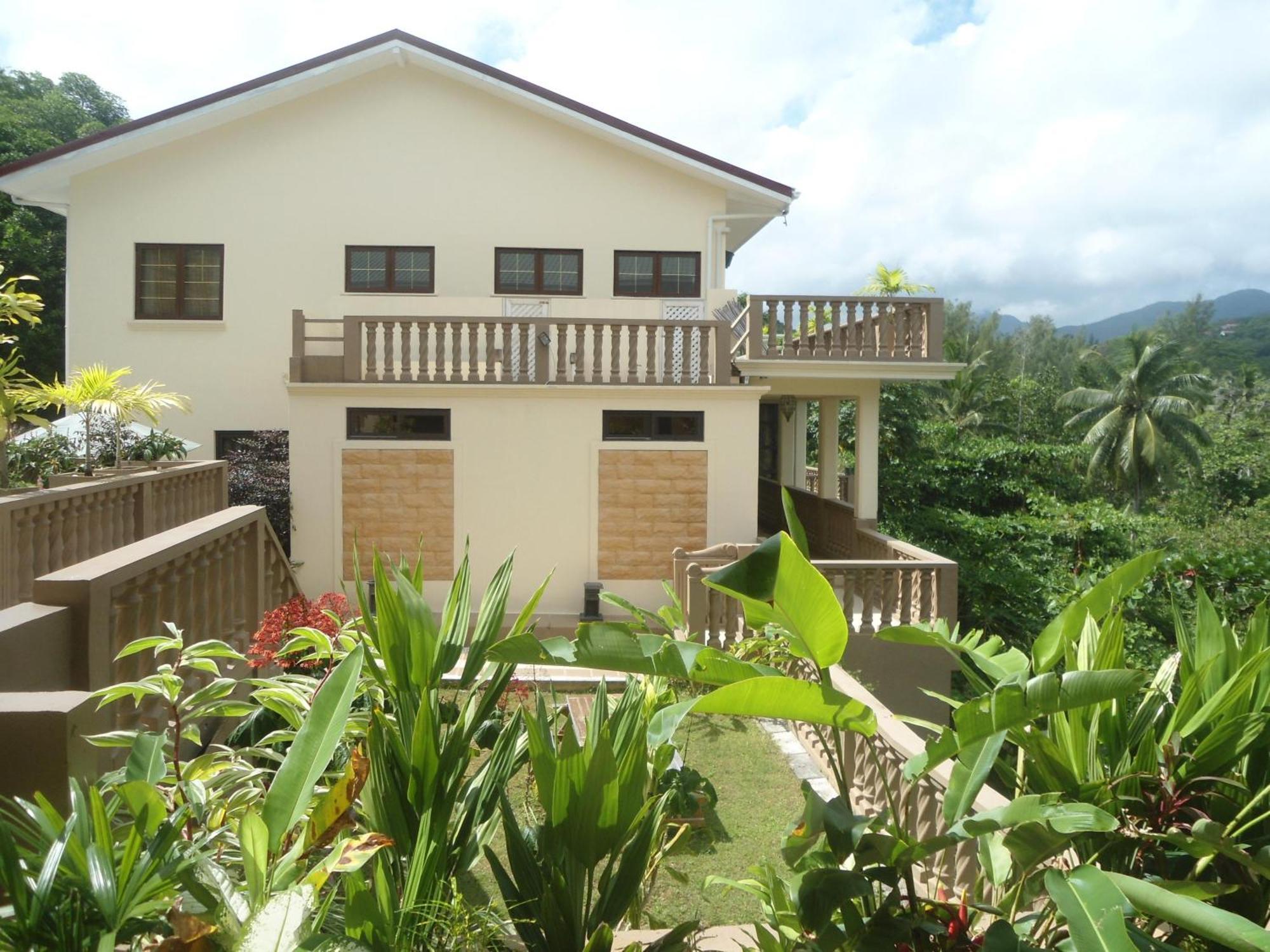 Seychelles Hotel Anse Boileau Exterior photo