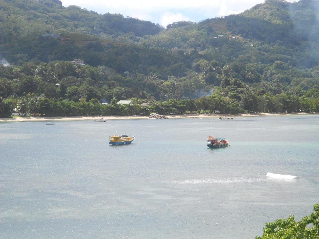 Seychelles Hotel Anse Boileau Exterior photo