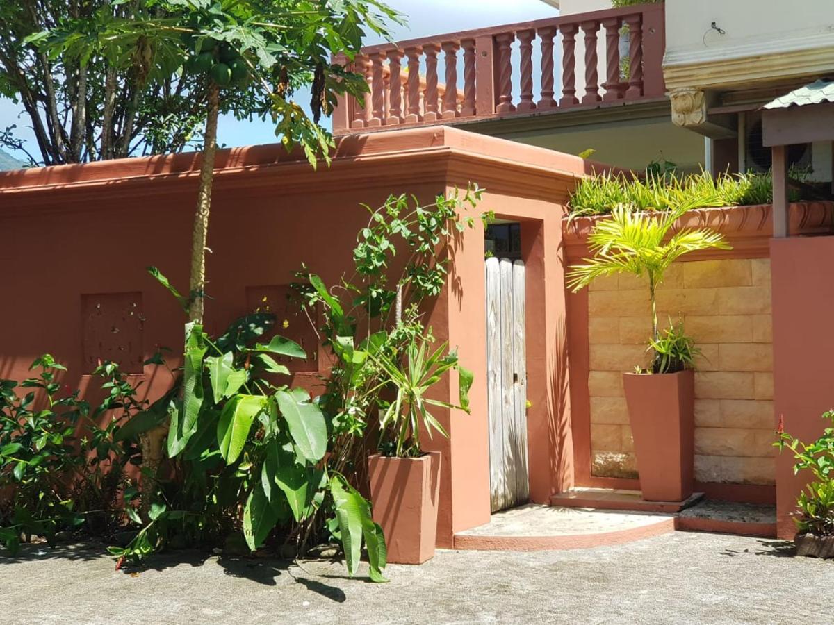 Seychelles Hotel Anse Boileau Exterior photo